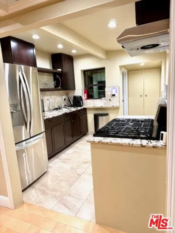 Newly remodeled Kitchen 3
