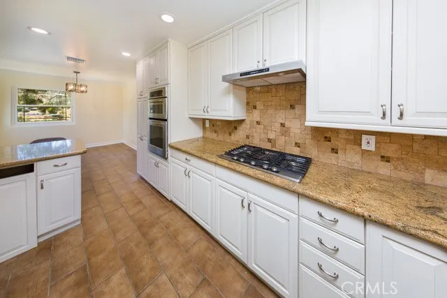 6401 Hubbard, Acton, California 93510