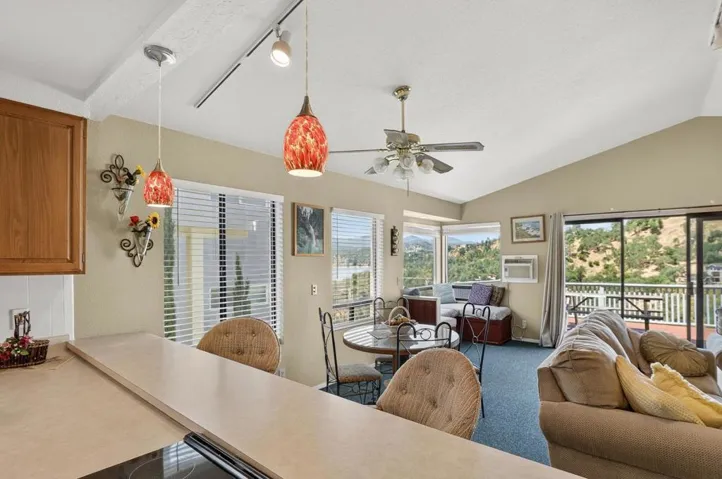 2537 Shoreline Road, Bradley, California 93426