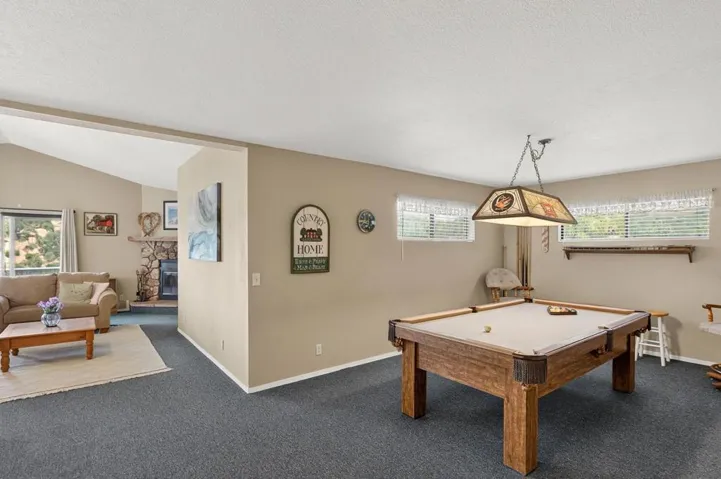 2537 Shoreline Road, Bradley, California 93426