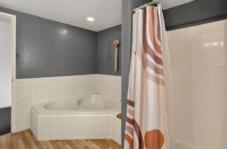 2537 Shoreline Road, Bradley, California 93426