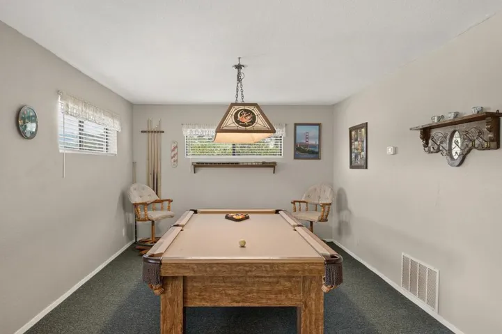 2537 Shoreline Road, Bradley, California 93426