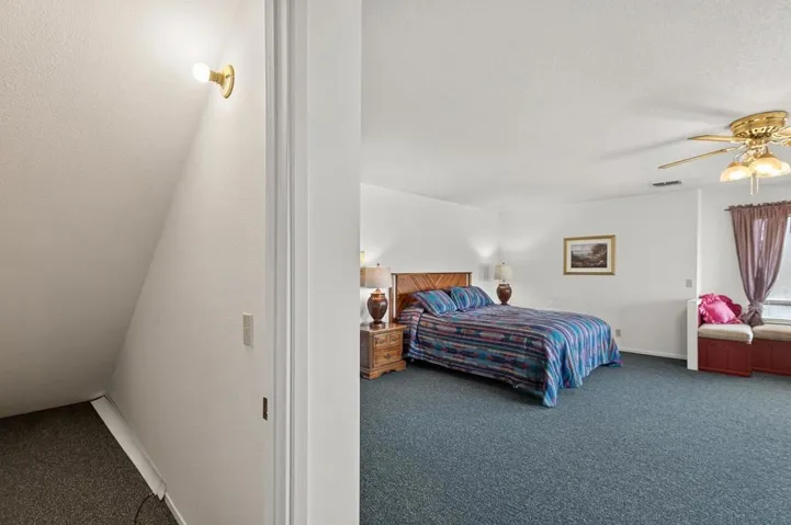 2537 Shoreline Road, Bradley, California 93426