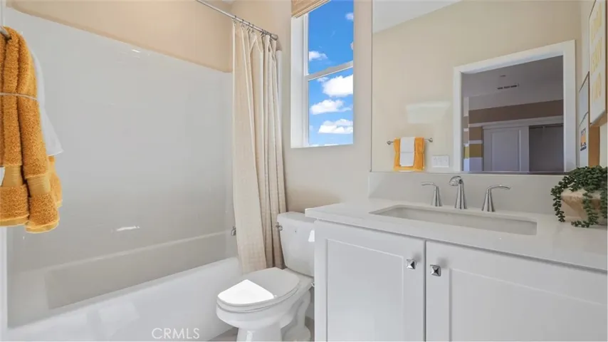Photos shown are of model only- not actual homesite.