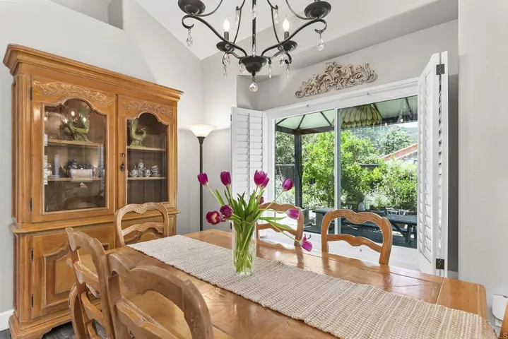 8866 Bridle Run, Alpine, California 91901