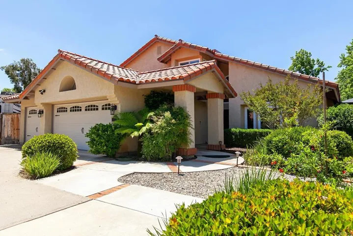8866 Bridle Run, Alpine, California 91901