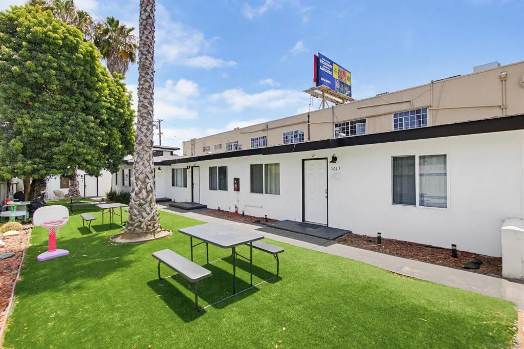 1007 Hornblend Street, San Diego, California 92109 — photo 4