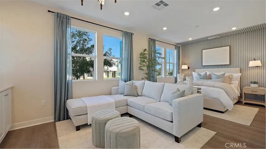 Photos shown are of model only- not actual homesite.