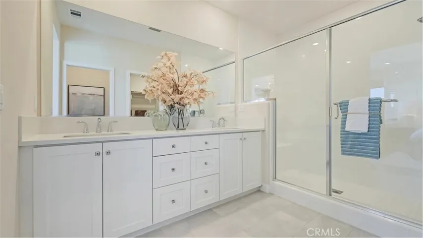 Photos shown are of model only- not actual homesite.