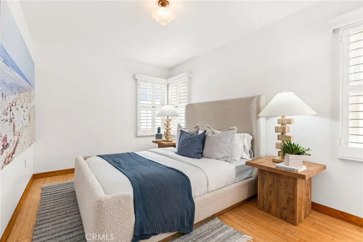 1403 N Bayfront, Newport Beach, California 92662