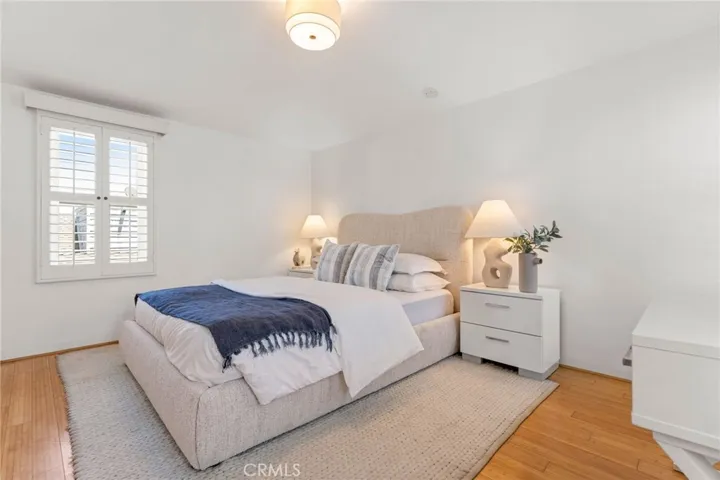 1403 N Bayfront, Newport Beach, California 92662