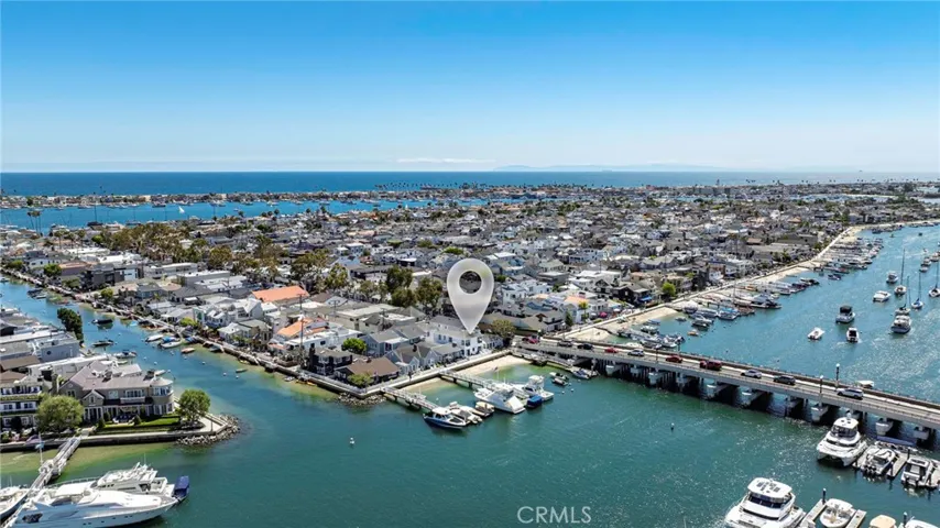 1403 N Bayfront, Newport Beach, California 92662