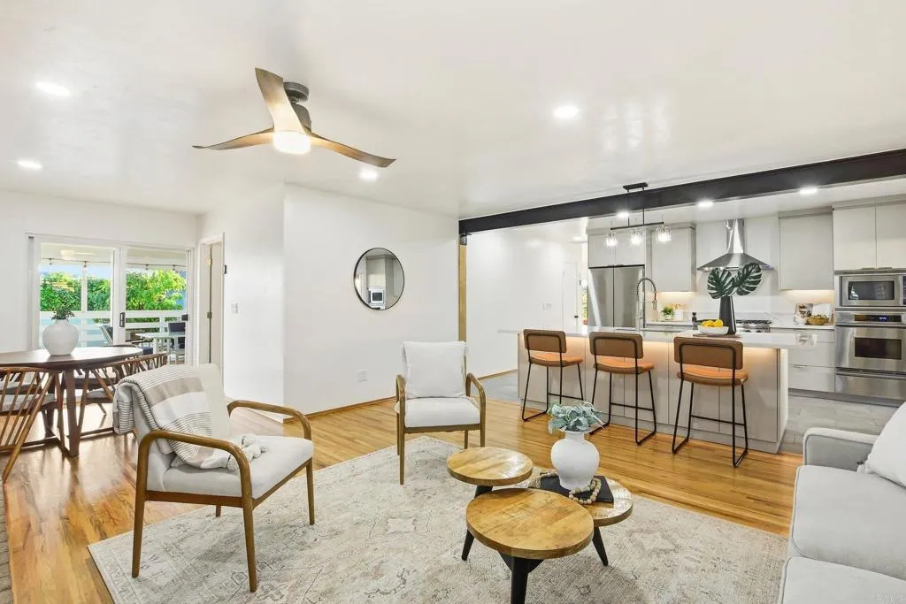 Family Room/Kitchen