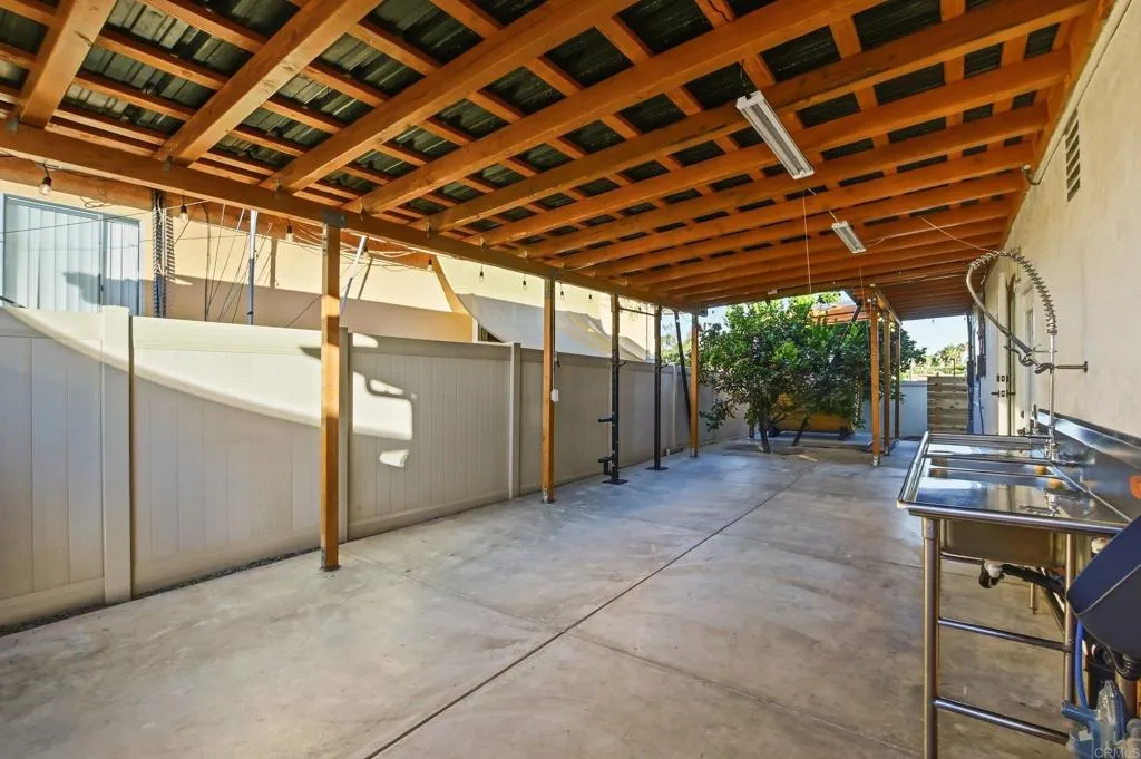 Side Yard Patio