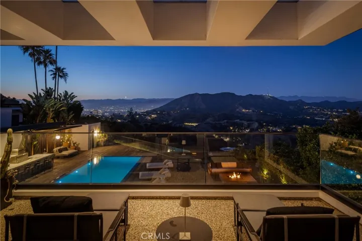 7107 Macapa Drive, Los Angeles, California 90068