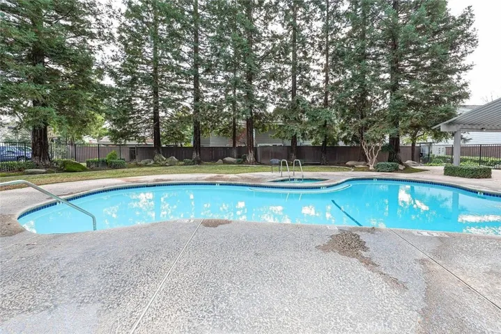 3350 M, Merced, California 95348