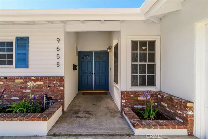9658 Dove Cir, Fountain Valley, California 92708