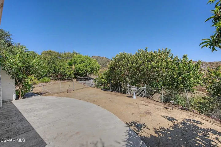 010_6_74227595-ed97-4f3b-ab58-ebabf95050
