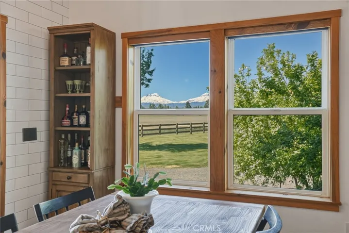 17186 Highway 126, Other, California 97759