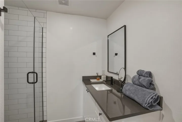 17186 Highway 126, Other, California 97759