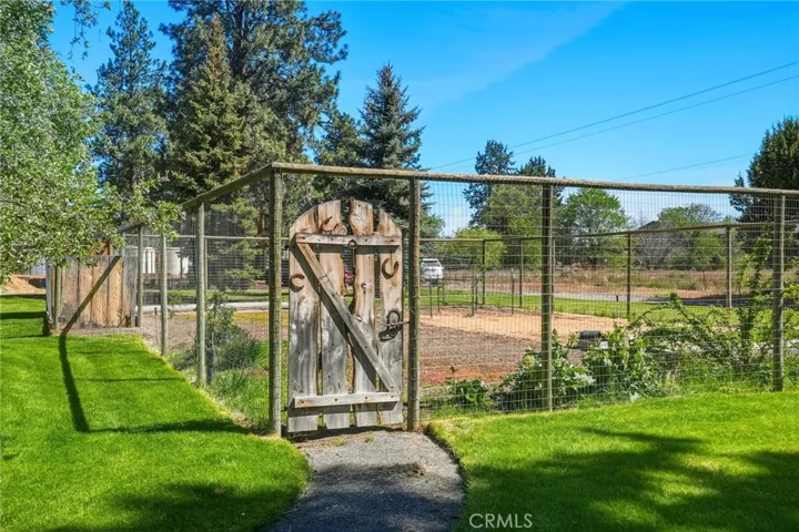 17186 Highway 126, Other, California 97759
