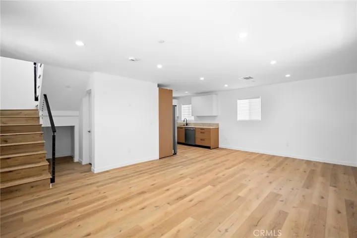 11049 Yarmouth Avenue, Granada Hills, California 91344