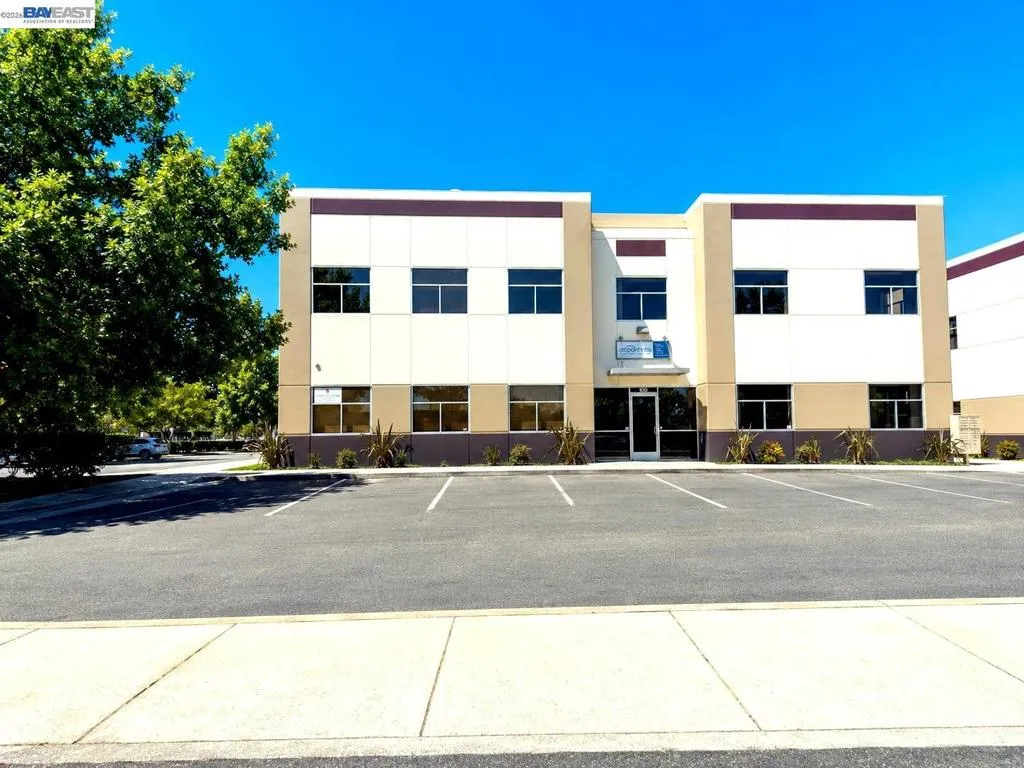 405 Boulder Ct