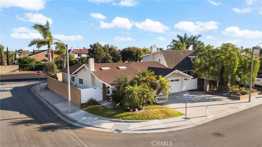 8612 Bayonne, Huntington Beach, California 92646