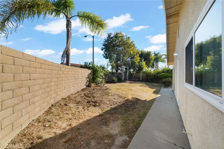 8612 Bayonne, Huntington Beach, California 92646