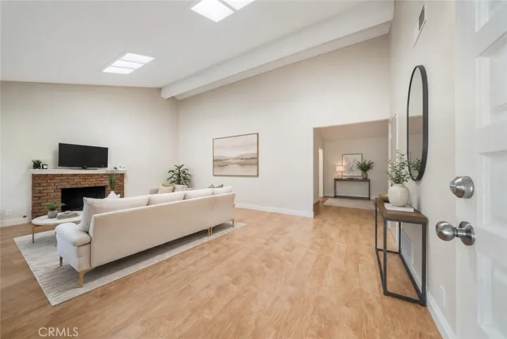 8612 Bayonne, Huntington Beach, California 92646