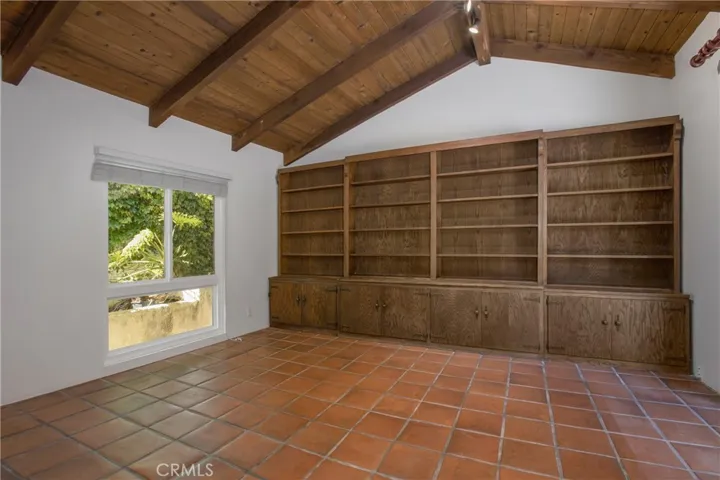 78 S La Senda, Laguna Beach, California 92651