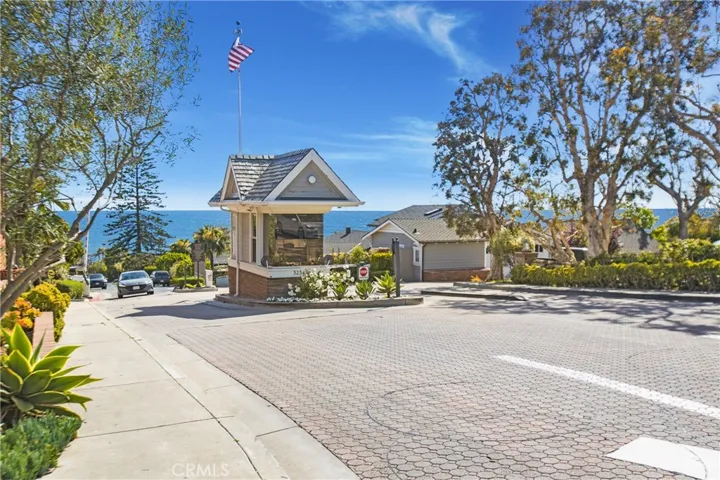 78 S La Senda, Laguna Beach, California 92651