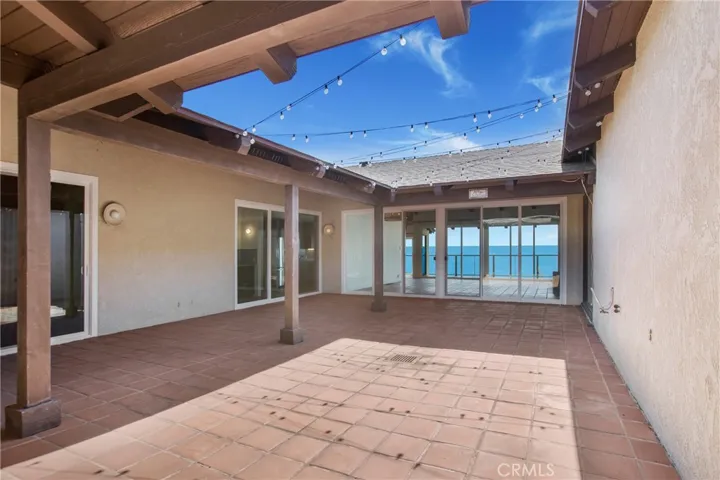 78 S La Senda, Laguna Beach, California 92651