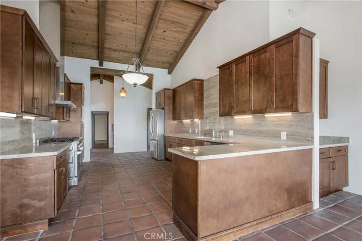 78 S La Senda, Laguna Beach, California 92651