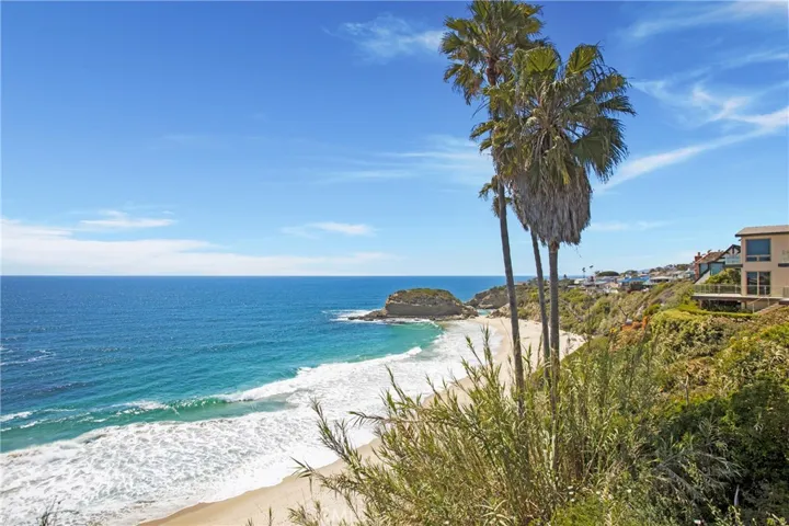 78 S La Senda, Laguna Beach, California 92651