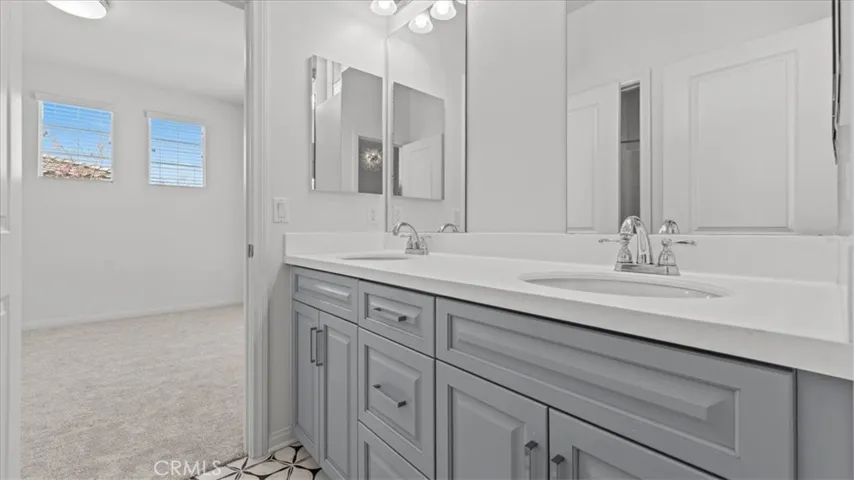 Jack & Jill Bathroom #3