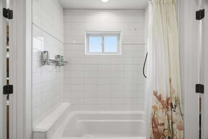 1233 Malone Road, San Jose, California 95125