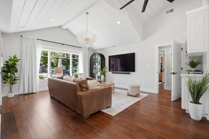1233 Malone Road, San Jose, California 95125