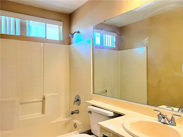 1904 E Avenue S4, Palmdale, California 93550