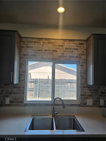 710 E. Whittier Ave, Hemet, California 92543