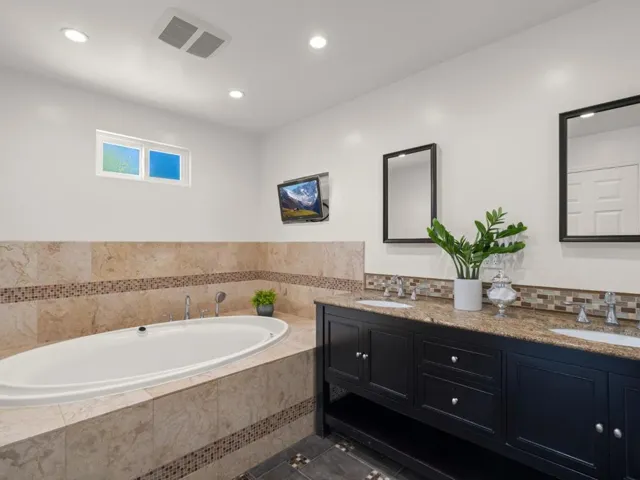 6332 Mcabee, San Jose, California 95120