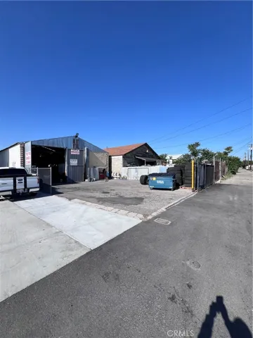 695 E Valley, Colton, California 92324