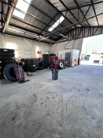 695 E Valley, Colton, California 92324