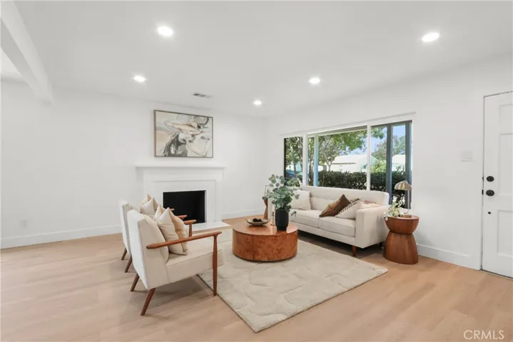 3250 Chestnut, Long Beach, California 90806