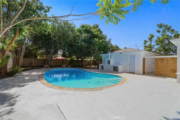 3250 Chestnut, Long Beach, California 90806