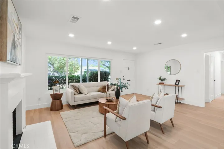 3250 Chestnut, Long Beach, California 90806