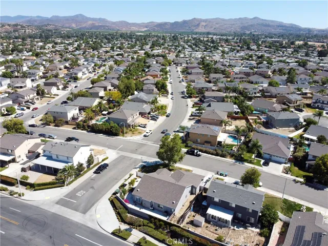 43714 Amazon, Hemet, California 92544
