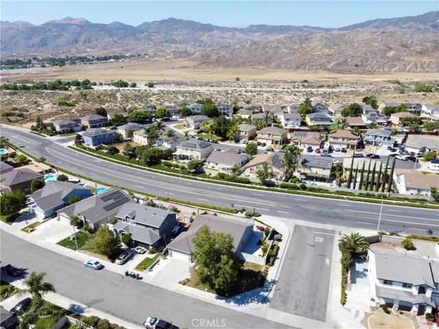 43714 Amazon, Hemet, California 92544