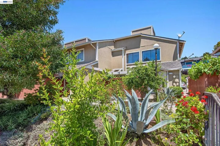 112 Mission Dr, Pleasanton, California 94566
