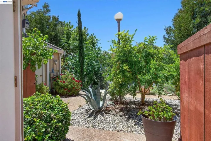 112 Mission Dr, Pleasanton, California 94566
